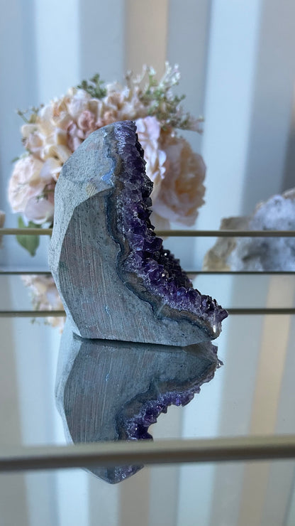 Amethyst cluster Self standing 821g C