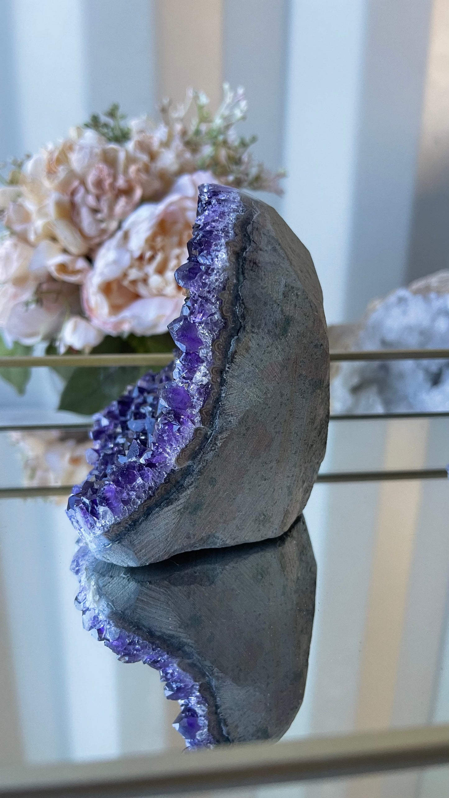 Amethyst cluster Self standing 821g C