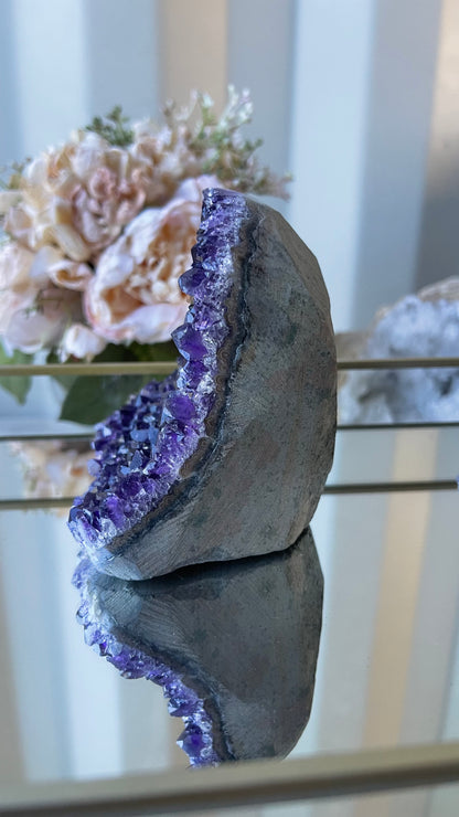 Amethyst cluster Self standing 821g C