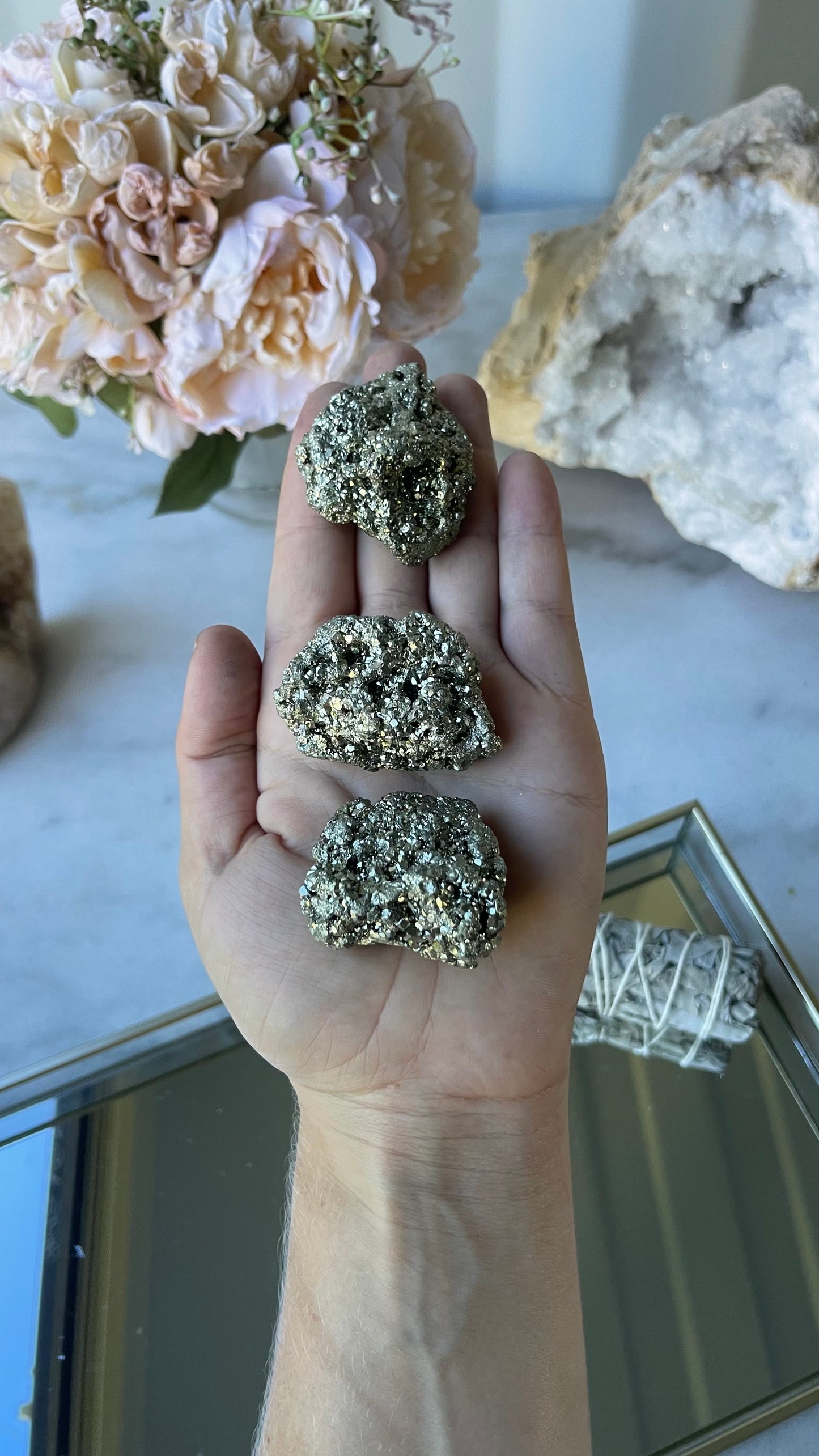 Small pyrite clusters