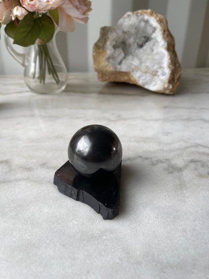 Shungite sphere with stand D