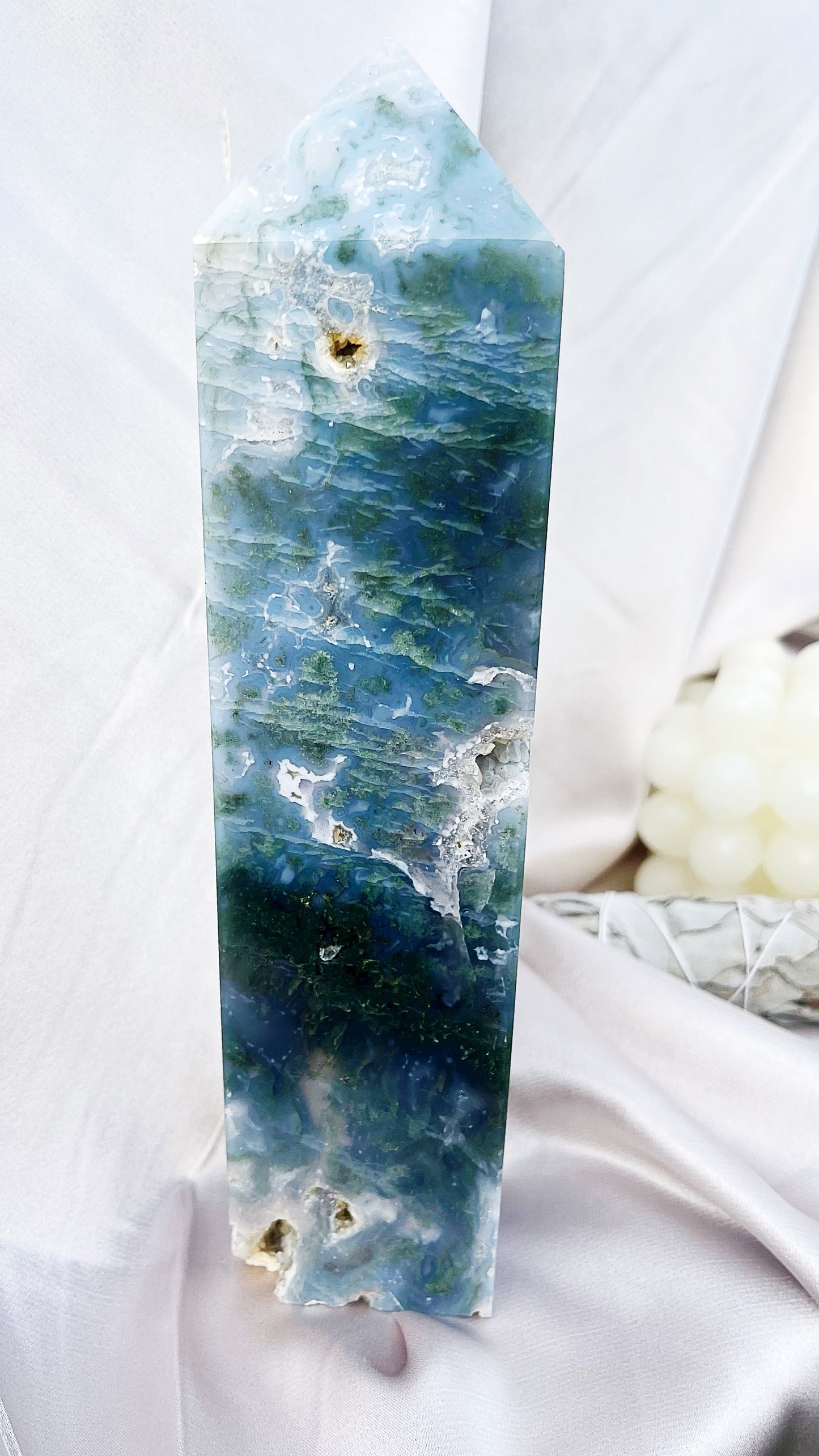 Moss agate tower 769g 07